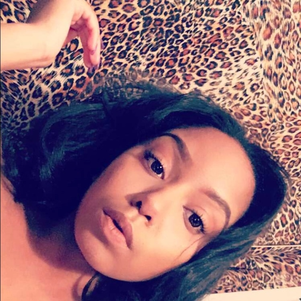 Meet your Posher, Shelby